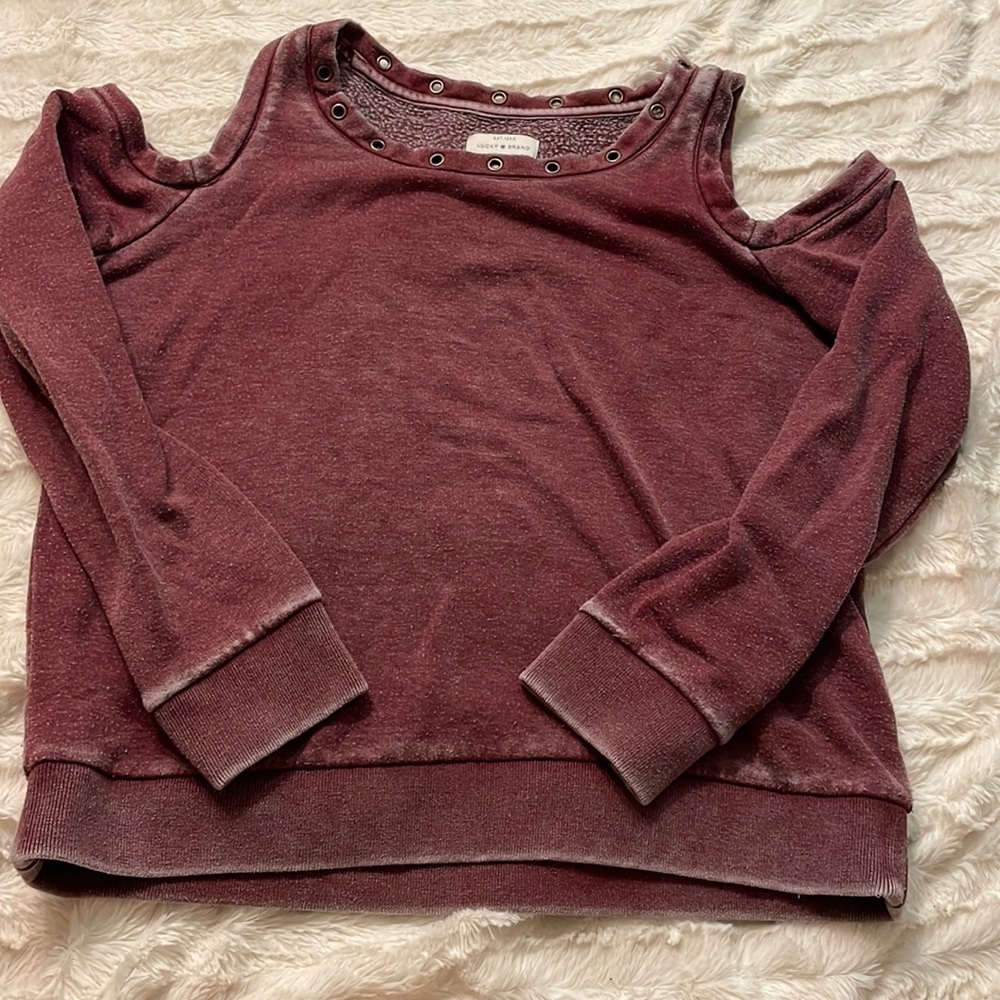Lucky brand burgundy sweater size small